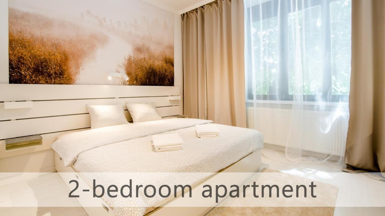 White Apartments With Ac By Kovee Pozsony Kültér fotó